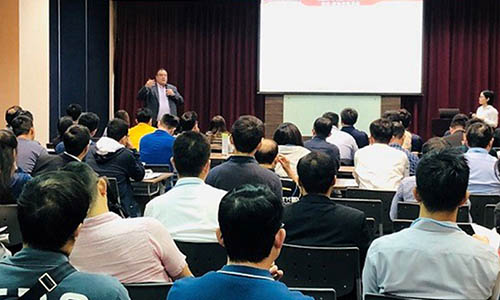 Bob Neves参加2019年IPC台北高可靠性技术研讨会